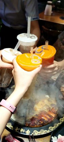 coco都可(大桥家乐福店)-"coco 鲜百香双响炮半糖 奶茶不好喝没.