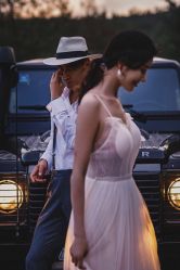 -雪中彩影婚纱摄影·微光艺术中心