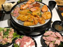 -酒谊炭火自助烤肉(商社汇巴南购物中心店)
