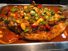 蒜香烤鱼-鸣记脆皮烤鱼(岐山路店)