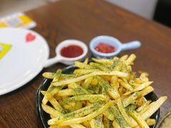 薯条-YULOI予乐炸鸡(平乐店)
