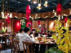 大堂-老滇山寨•云南特色菜•地方菜•民族风情歌舞表演(金碧店)