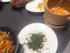 -艳阳天民俗村(公园路店)