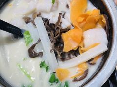 -渔米丰·广府鱼汤米线(光明广场店)