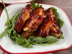 烧烤酱鸡翅-Tubestation站点比萨(五道营店)