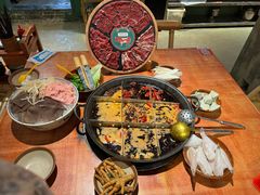 -周小明火锅(黑金冠社区店)