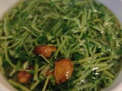 鸡汤时蔬-桂满陇·蟹黄小笼汤包(中山公园店)