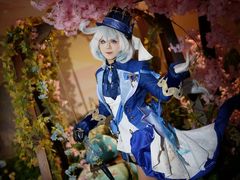 -米游妙妙屋cosplay换装自拍摄影体验馆