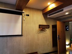 -闲隅江景艺术酒店(解放碑洪崖洞总店)