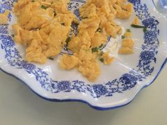-七的湖·晚芳亭·阳澄湖农家菜·大闸蟹(莲花岛店)