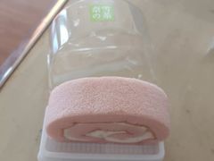 水蜜桃蛋糕卷-奈雪的茶(金鹰广场店)