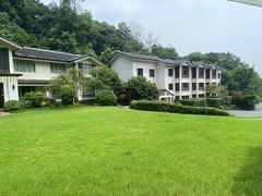 -杭州海华满陇度假酒店