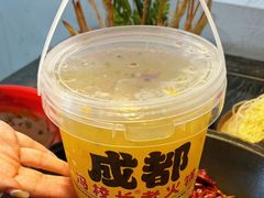 -冯校长老火锅(中联广场店)