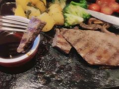-必胜客(威高广场店)