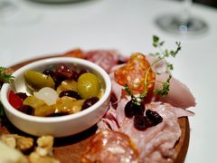 -wineapp葡萄酒餐吧(外滩金融中心店)