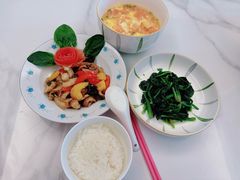 -悦芽照护月嫂+育儿嫂(杭州店)