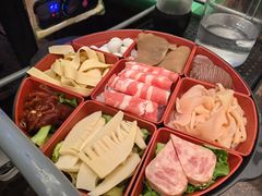-刘一手重庆火锅(万达广场店)