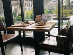 -亚龙湾希尔顿自助餐厅·海鲜·烧烤·沙滩BBQ·现场乐队