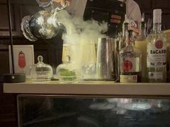 -LONG BAR 廊吧(外滩华尔道夫酒店)