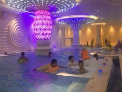 -水晶之星洗浴温泉汗蒸