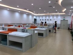 -蓝旗亲子游泳(范湖万达广场店)