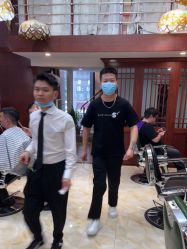 -尼特斯男士发型馆