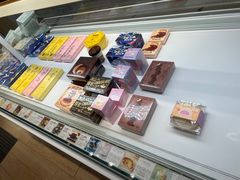 零售区-好利来(西宸广场店)