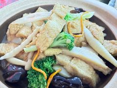 -天天向上素食餐厅(五台山店)