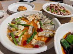 -荣小馆(椒江青悦城店)