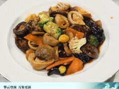 十八罗汉-功德林(南京西路店)