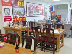 -溢心园香河肉饼总店