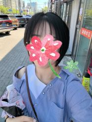 -艺格造型染发烫发