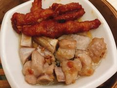 鸳鸯排骨拼凤爪-龙的酒楼·手工早茶·顺德菜(近良路店)