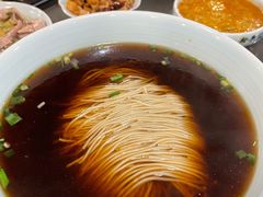 红汤面底-裕兴记•蟹黄面馆(人民广场店)