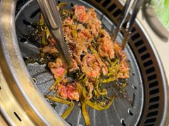 -蚂蚁洞·烤肉大营地(上海静安大悦城店)