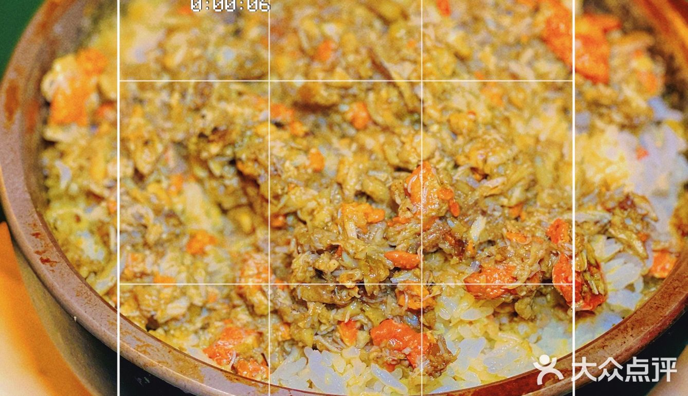 快来！这一道菜竟然用了25只大闸蟹！