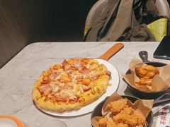 -必胜客(上海新南方商城PH店)