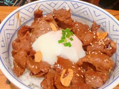 日式牛肉盖饭-黑牛の店·和牛烧肉(合生汇店)
