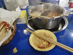 -马路边边·成都串串(翠柏路店)