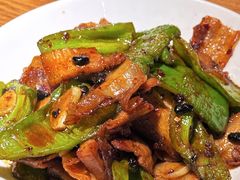 辣椒小炒肉-弄堂里·寻味杭州(湖滨银泰in77C区店)