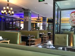 大堂-小牛海记潮汕牛肉店(永定路店)