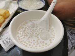 海底椰椰汁西米露加汤圆-仁信老铺(华盖路店)