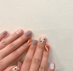 -瑞丽美甲
