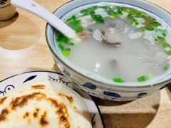 -秦䩊会·陕西biangbiang面(畹町路店)