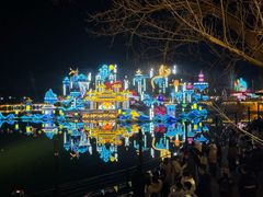 -淄博花灯齐彩城