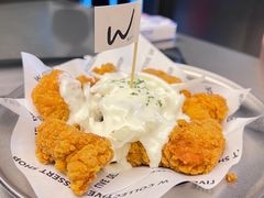 -W COLLECTIVE  DESSERT SHOP