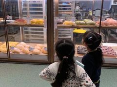 -奈雪的茶(亨特国际广场店)