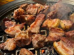 -唯成•韩国炭火烤肉 유성고기