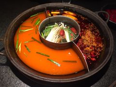 -渝涯重庆豆花老火锅(中赢国际店)