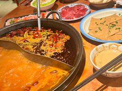 -周小明火锅(黑金冠社区店)